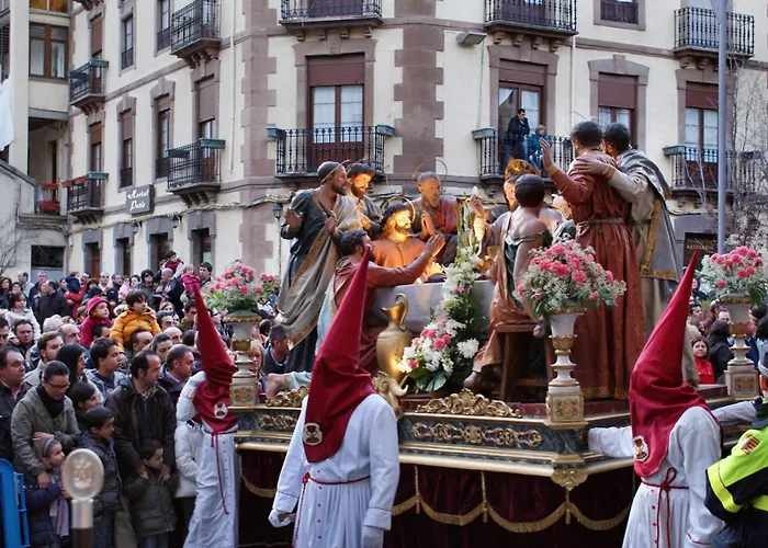 Πανσιόν Paris Χάκα